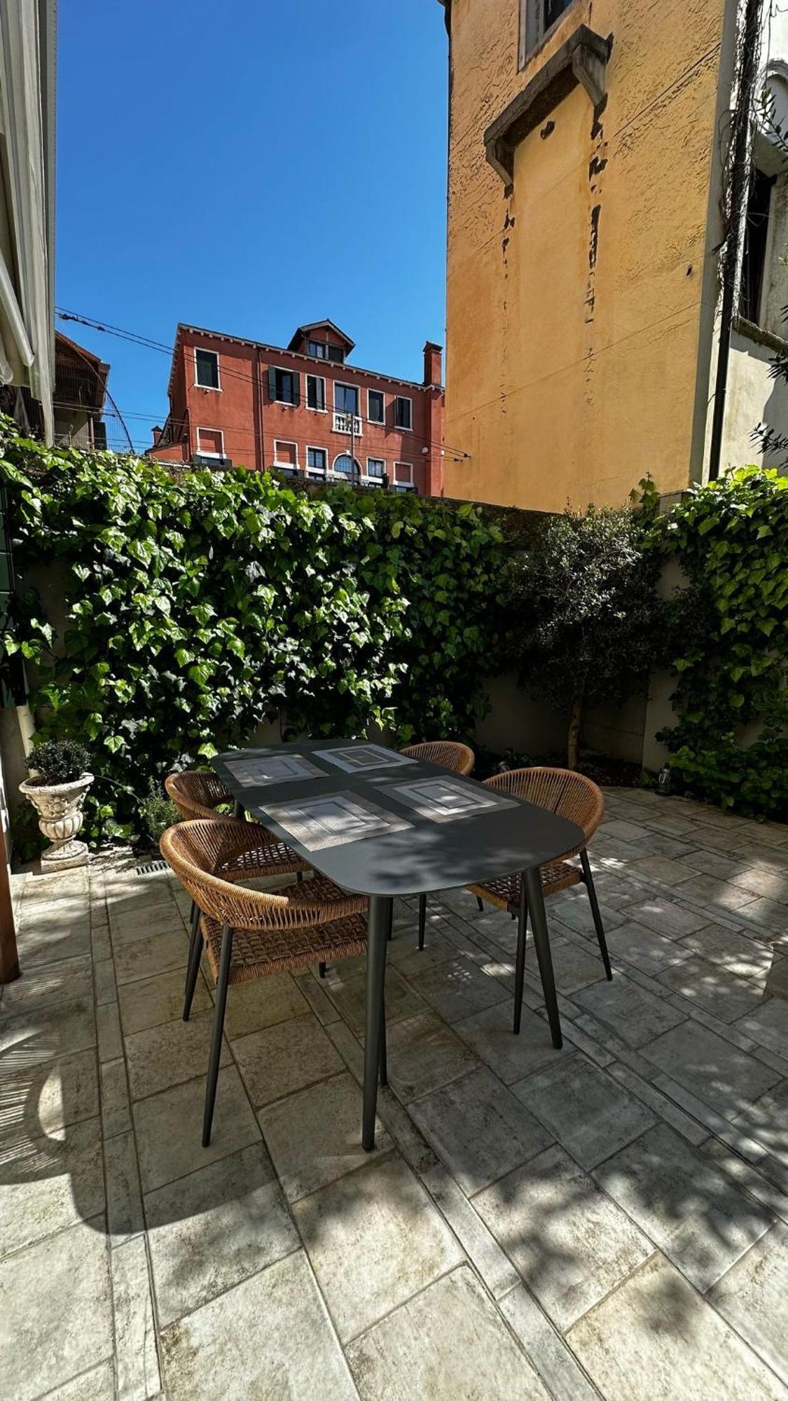Wow Garden In The Heart Of Venice Veneza Exterior foto