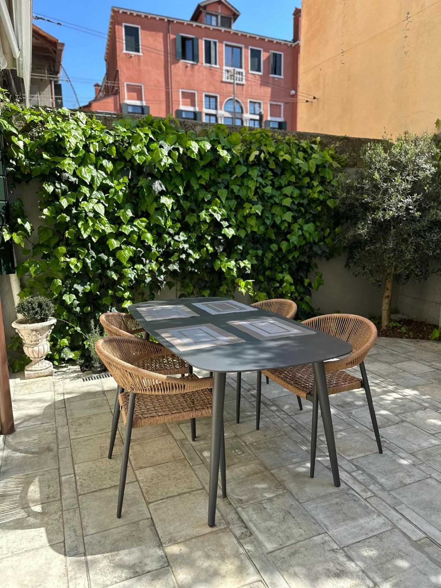 Wow Garden In The Heart Of Venice Veneza Exterior foto